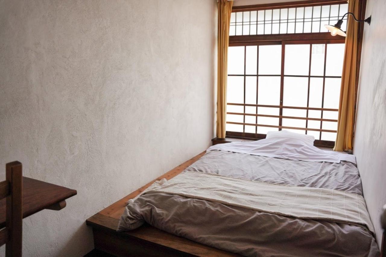 Taketa Ekimae Hostel Cue Exterior foto
