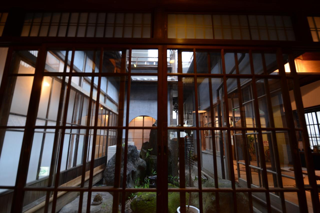 Taketa Ekimae Hostel Cue Exterior foto